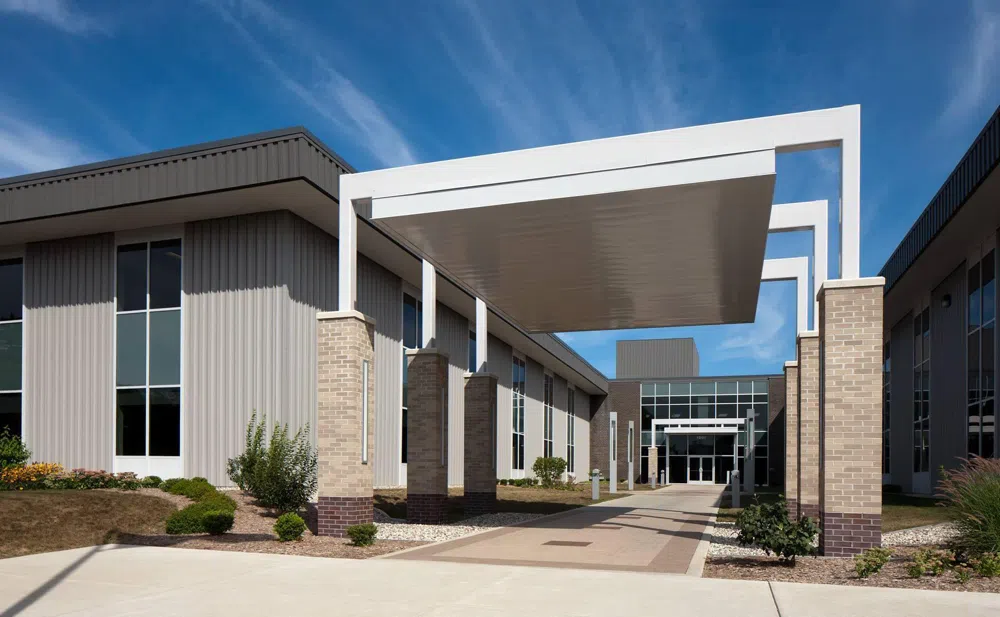 1901 Romence Rd Parkway Portage, MI 49002