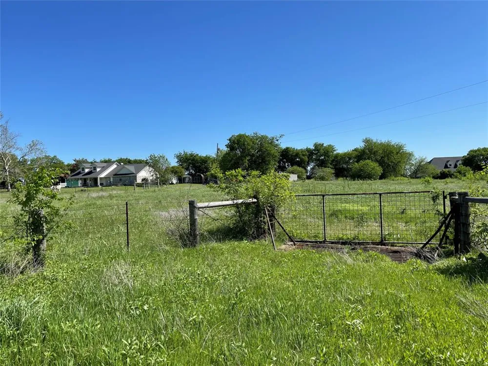 McAlpin Road Midlothian, TX 76065