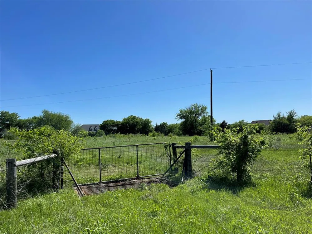 McAlpin Road Midlothian, TX 76065