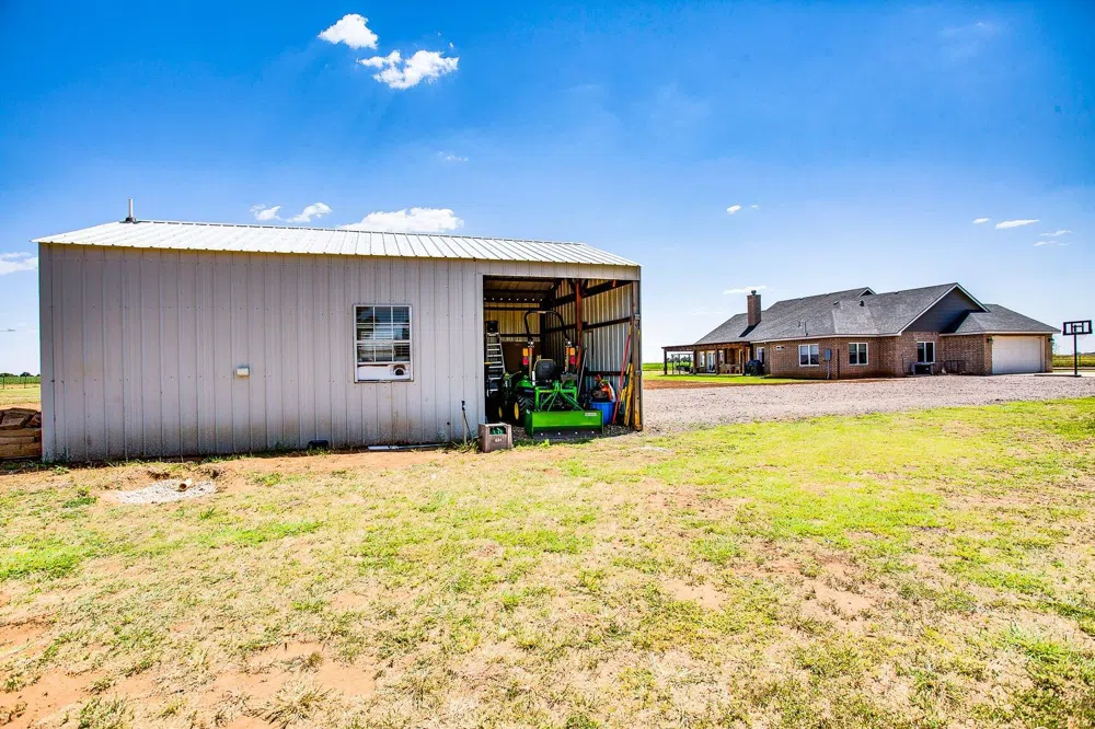 3943 Mallard Road Ropesville, TX 79358