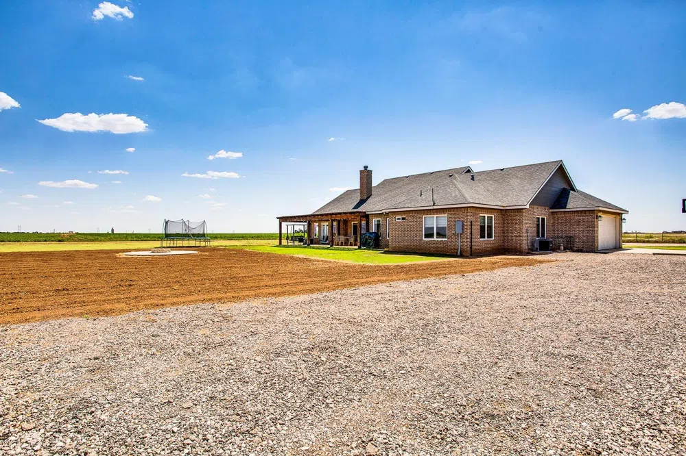 3943 Mallard Road Ropesville, TX 79358