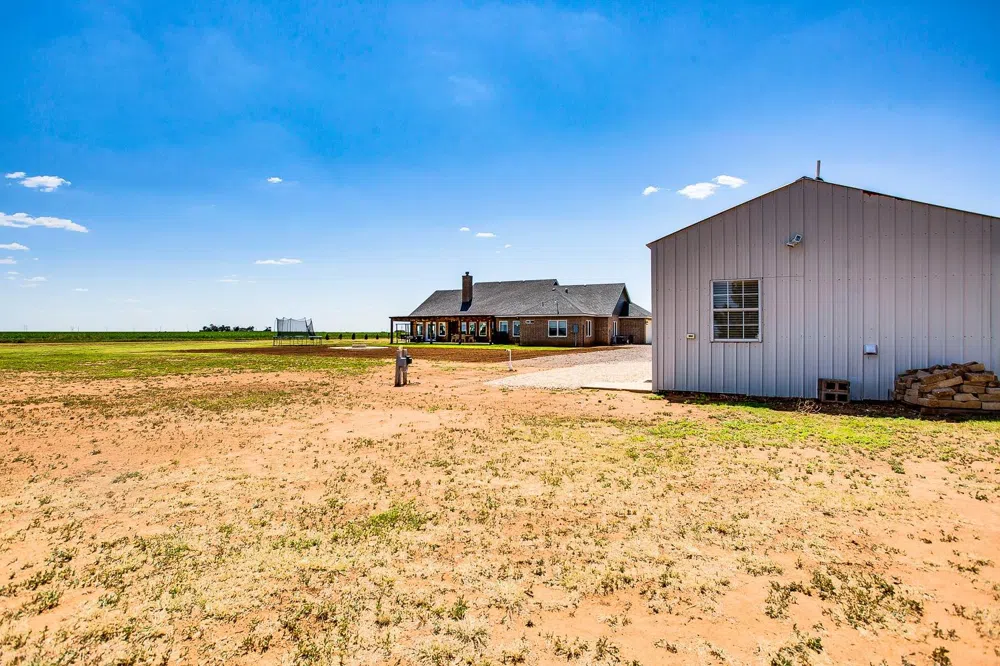 3943 Mallard Road Ropesville, TX 79358