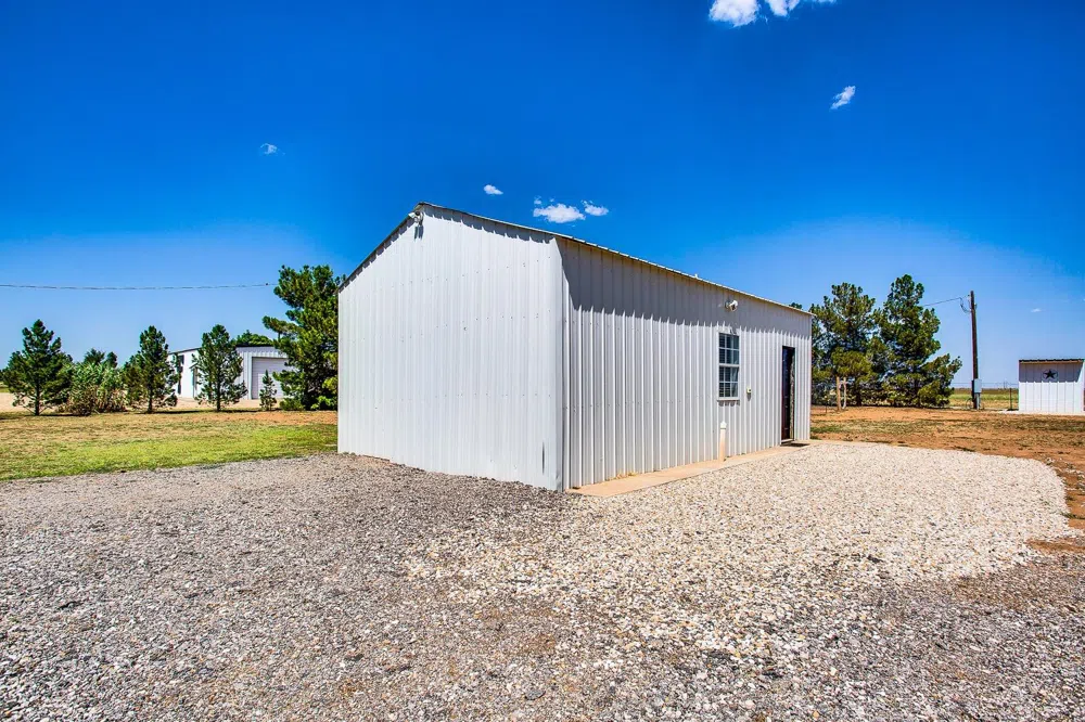 3943 Mallard Road Ropesville, TX 79358