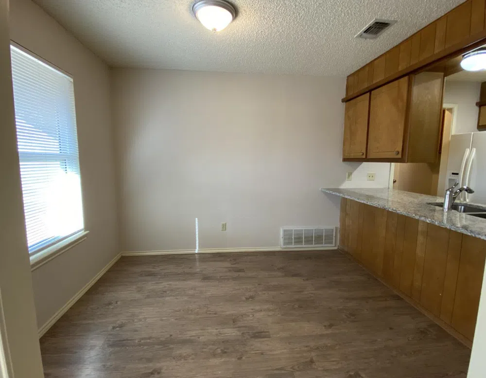 1808 Aberdeen Avenue Wolfforth, TX 79382