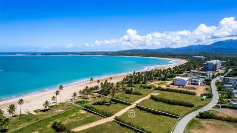 Atlantic Drive BEACHFRONT LOT ATLANTIC DRIVE AT THE FOUR SEASONS #Lot 12