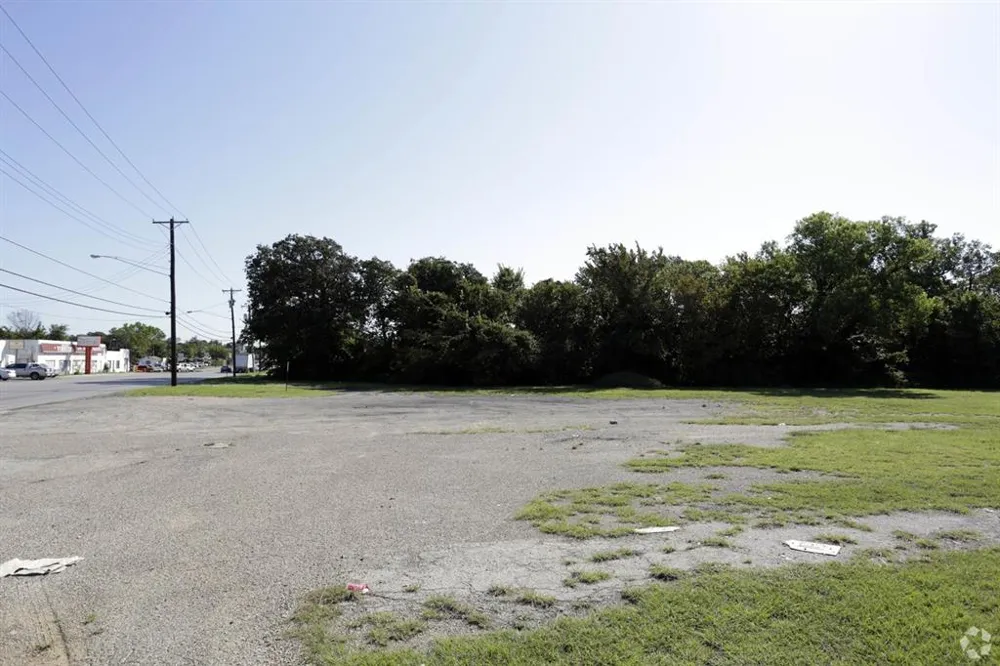 4500 E Belknap Street Haltom City, TX 76117