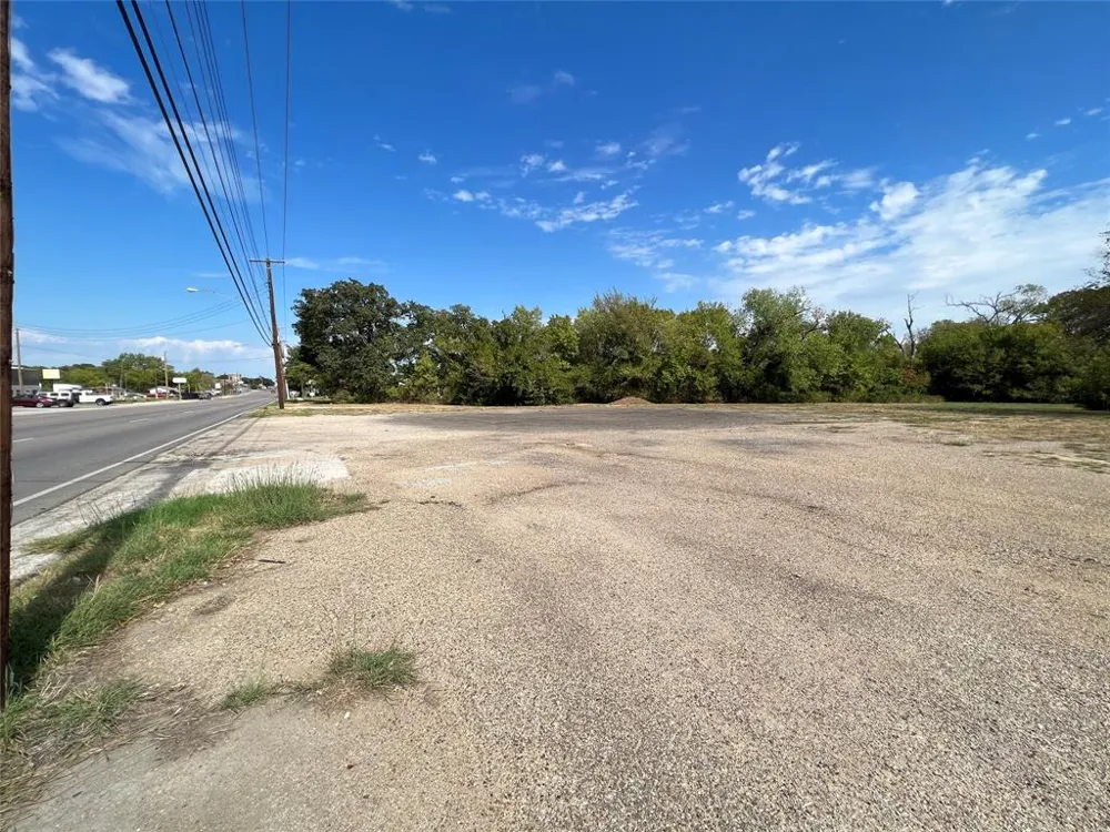 4500 E Belknap Street Haltom City, TX 76117