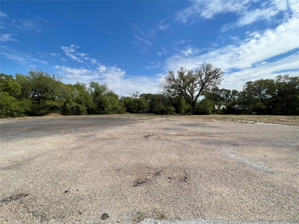 4500 E Belknap Street Haltom City, TX 76117