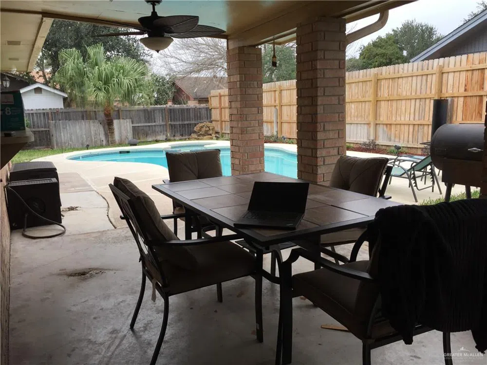2816 Gardenia Circle McAllen, TX 78501