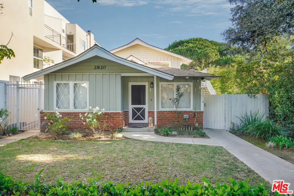 2820 ARIZONA AVENUE #3 Santa Monica, CA 90404