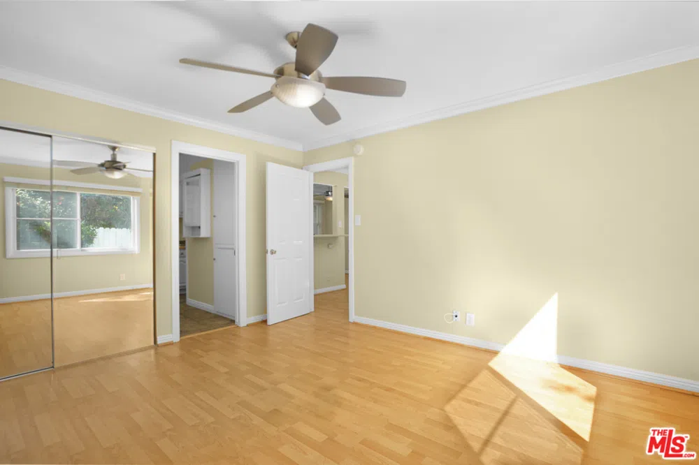 2820 ARIZONA AVENUE #3 Santa Monica, CA 90404