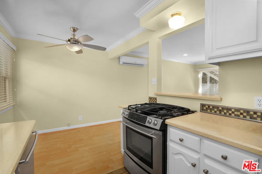 2820 ARIZONA AVENUE #3 Santa Monica, CA 90404