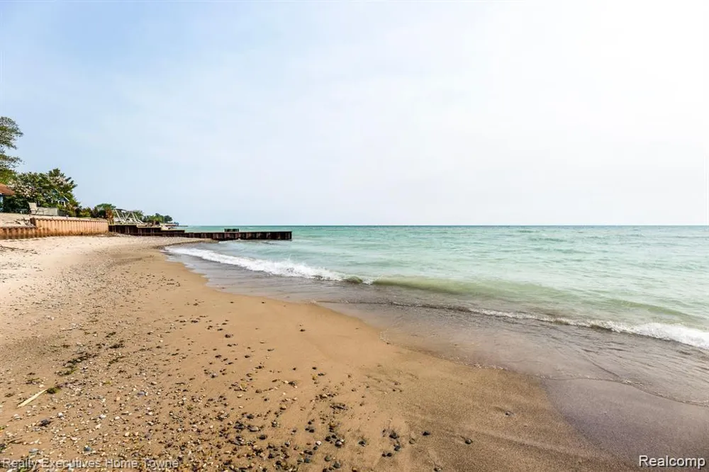 Lakeshore Worth Township, MI 48450