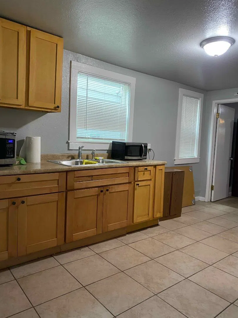 1222 Campbell Street #AB Oakland, CA 94607