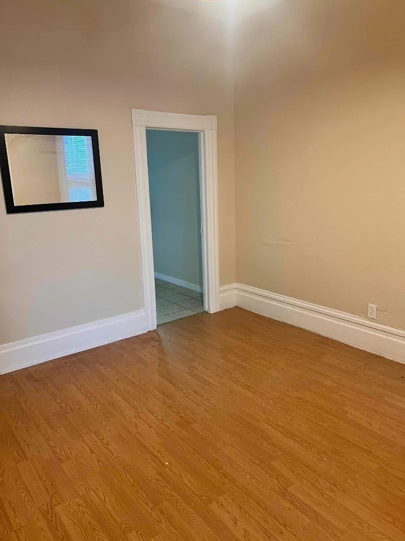 1222 Campbell Street #AB Oakland, CA 94607