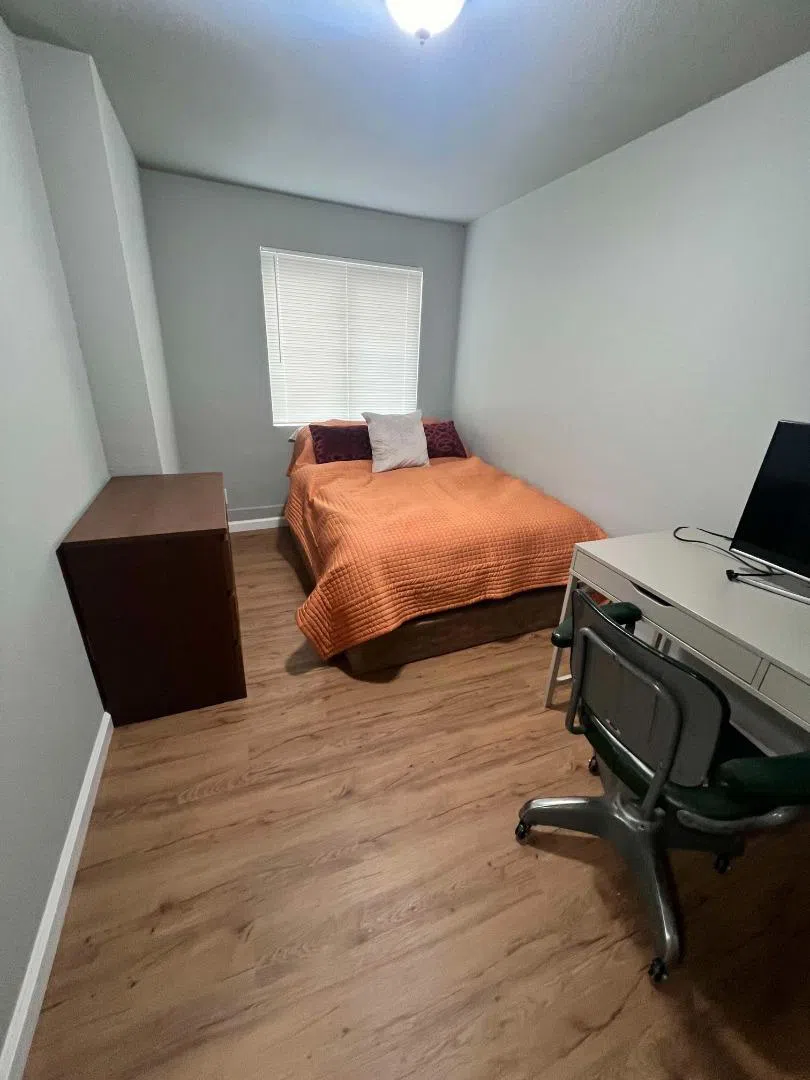 1222 Campbell Street #AB Oakland, CA 94607