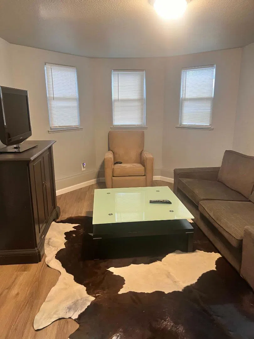 1222 Campbell Street #AB Oakland, CA 94607