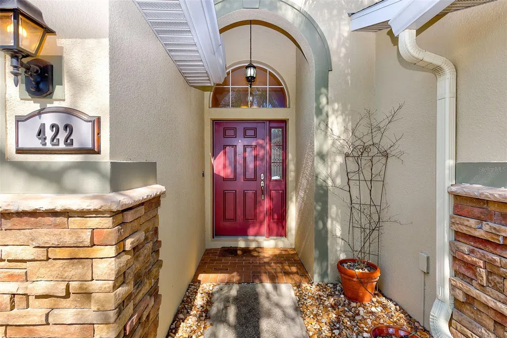 422 DOWN PINE DRIVE Seffner, FL 33584