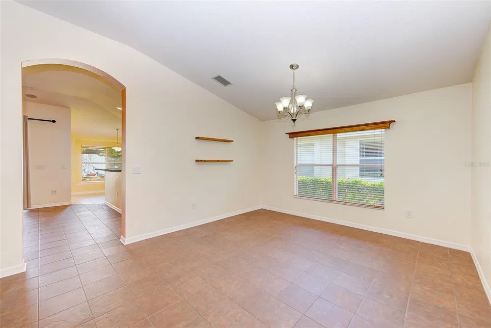 422 DOWN PINE DRIVE Seffner, FL 33584