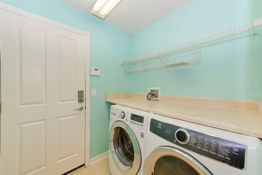 422 DOWN PINE DRIVE Seffner, FL 33584