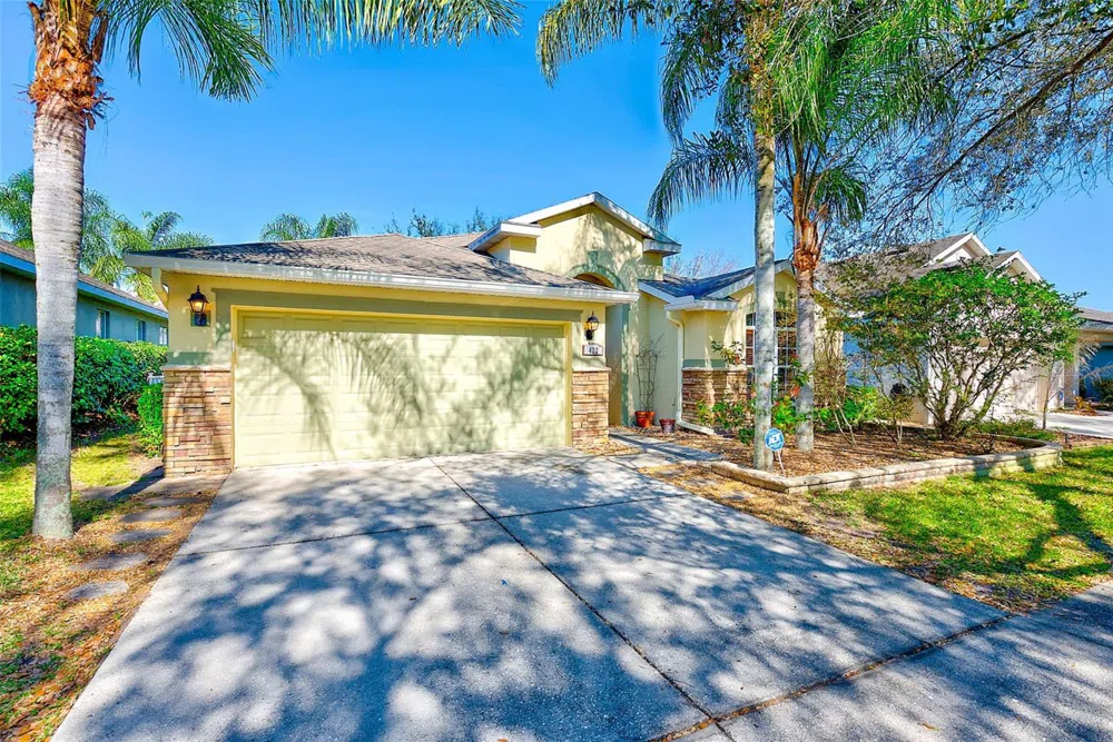 422 DOWN PINE DRIVE Seffner, FL 33584