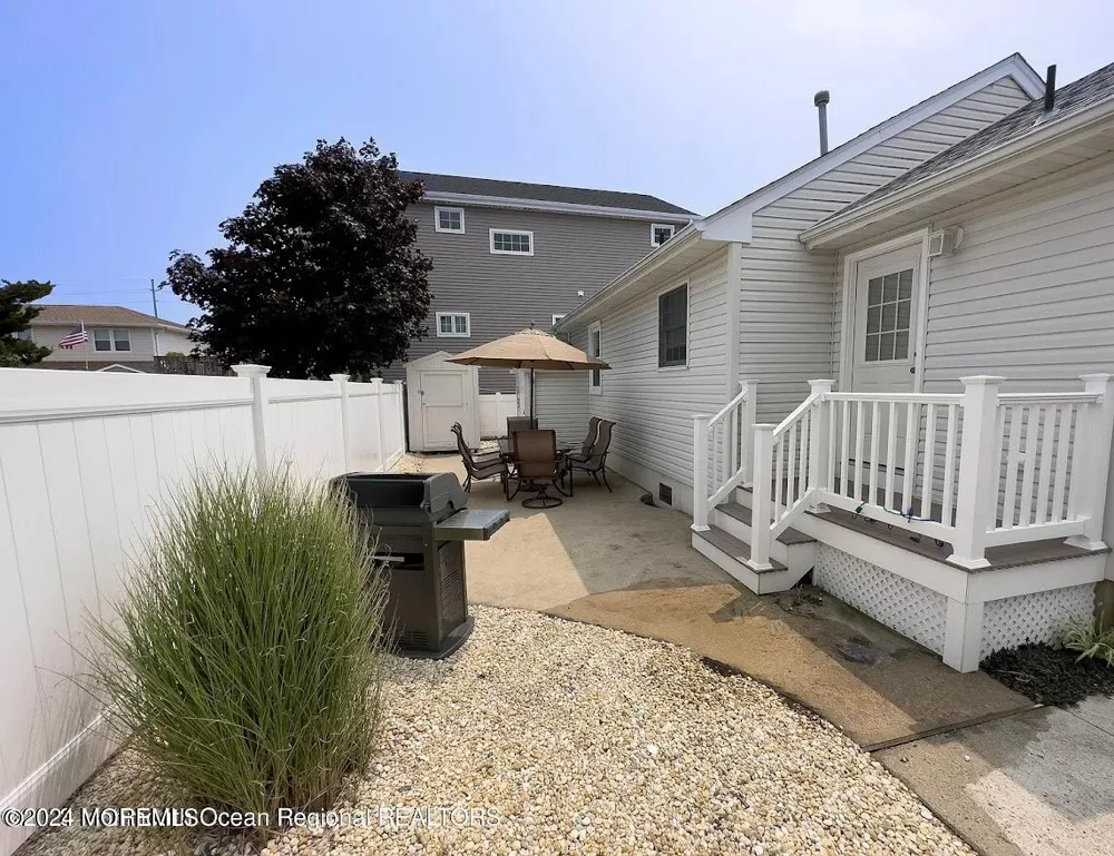 1707 Baltimore Avenue Lavallette, NJ 08735