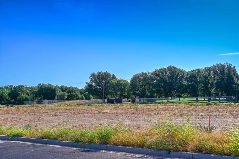 2717 Manor Oaks Terrace Abilene, TX 79602