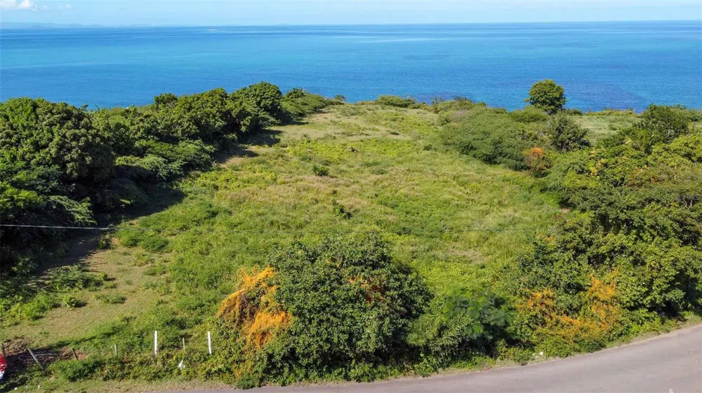 53 CALLE CANON Vieques, PR 00765