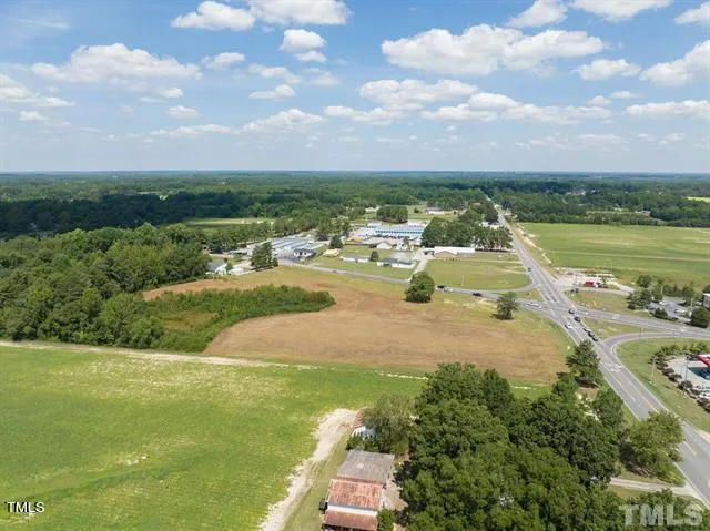 13499 Nc-210 Benson, NC 27504