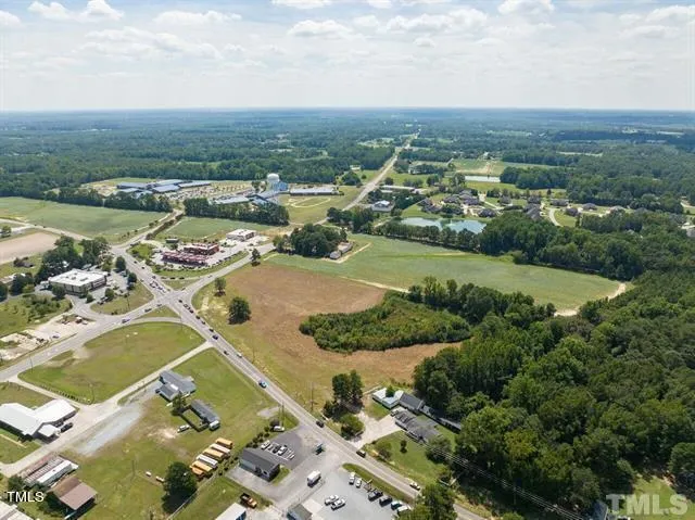13499 Nc-210 Benson, NC 27504
