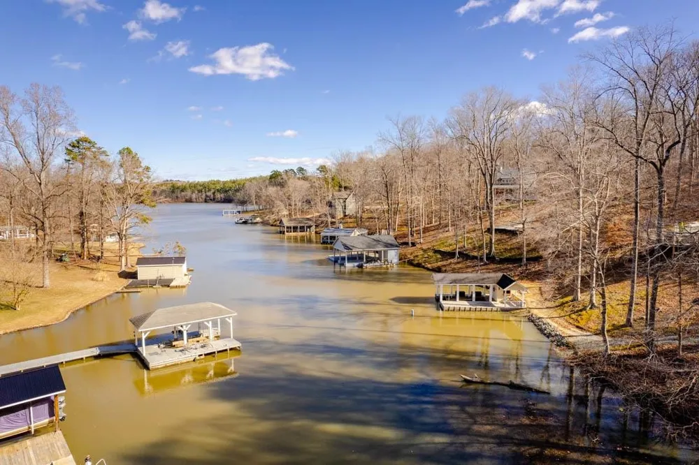 19 Whitetail Lane Leasburg, NC 27291