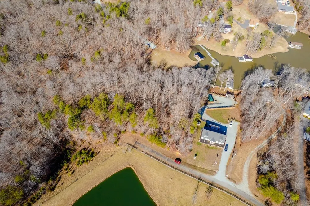 19 Whitetail Lane Leasburg, NC 27291