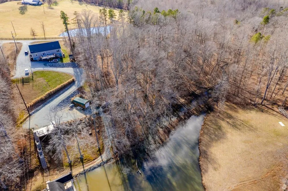 19 Whitetail Lane Leasburg, NC 27291
