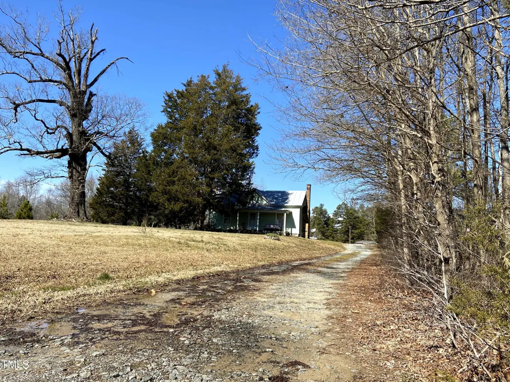 2523 Hamlin Road Durham, NC 27704