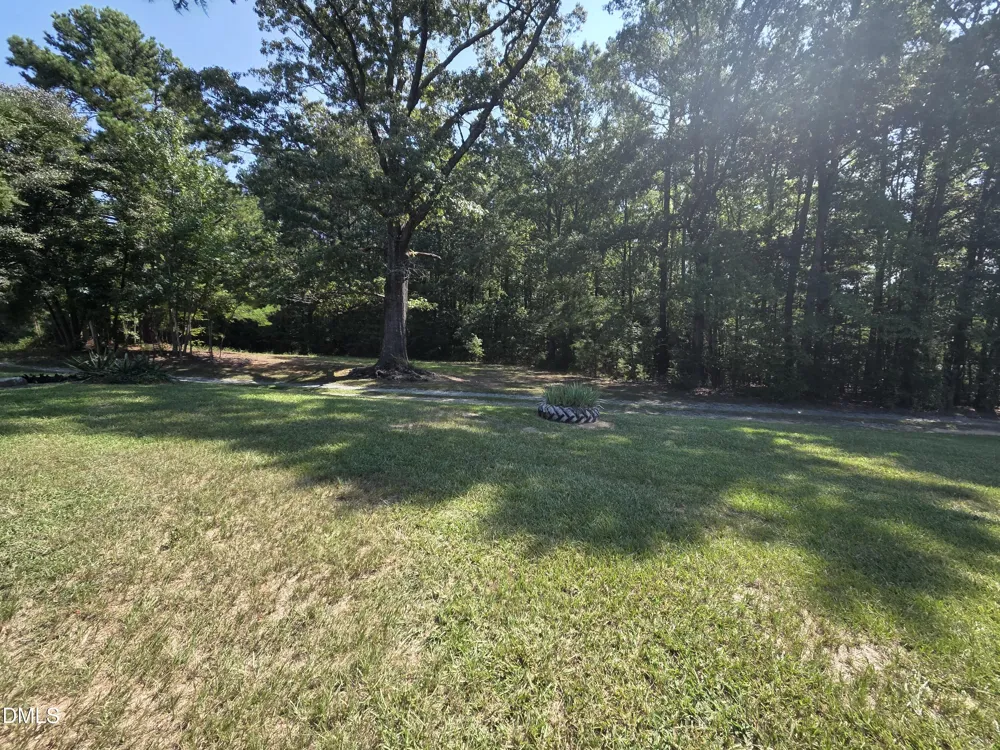 2523 Hamlin Road Durham, NC 27704