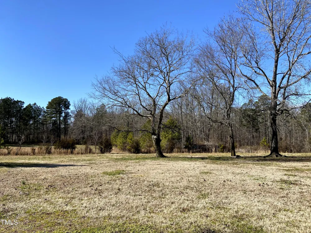 2523 Hamlin Road Durham, NC 27704