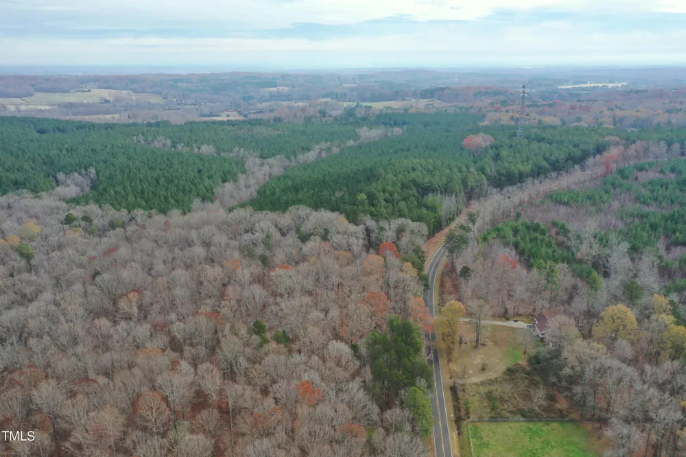 8636 Johnson Mill Road Bahama, NC 27503