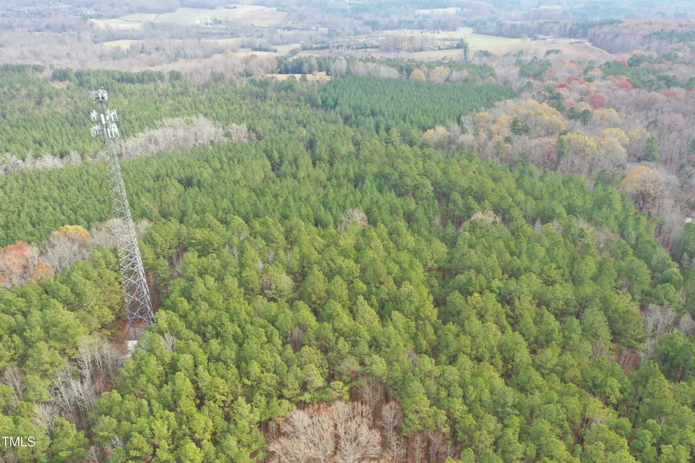 8636 Johnson Mill Road Bahama, NC 27503