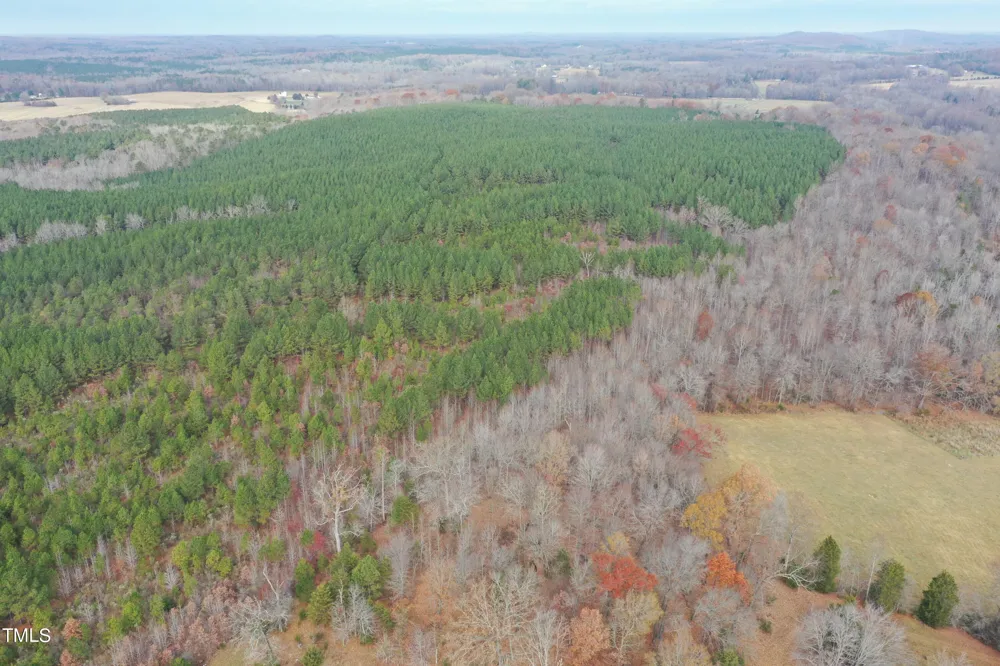 8636 Johnson Mill Road Bahama, NC 27503