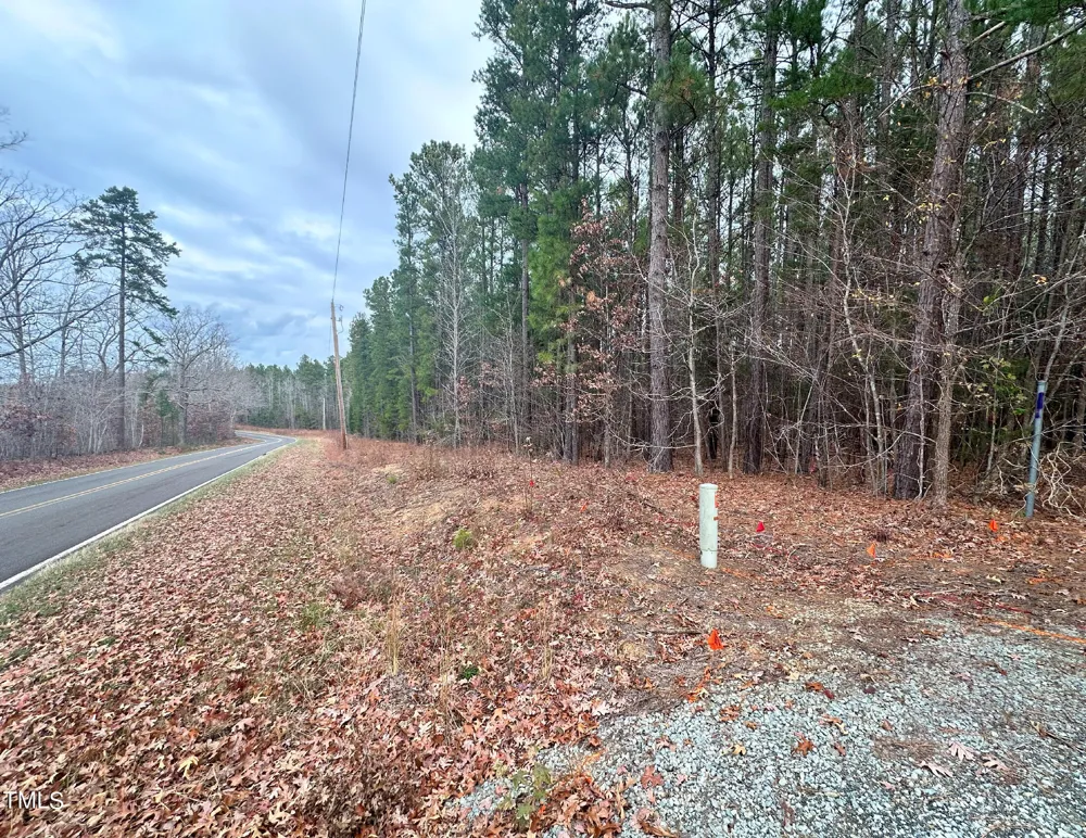 8636 Johnson Mill Road Bahama, NC 27503