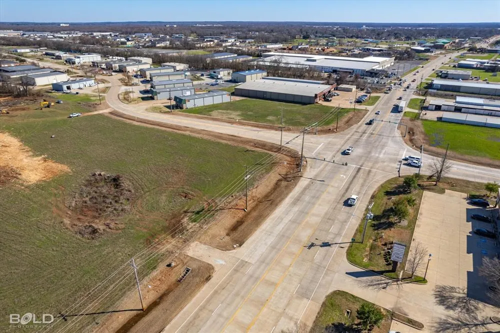 1756 Swan Lake Road Bossier City, LA 71111