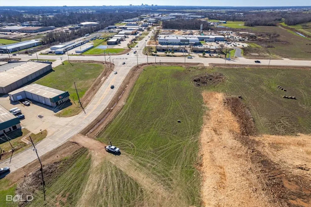 1756 Swan Lake Road Bossier City, LA 71111