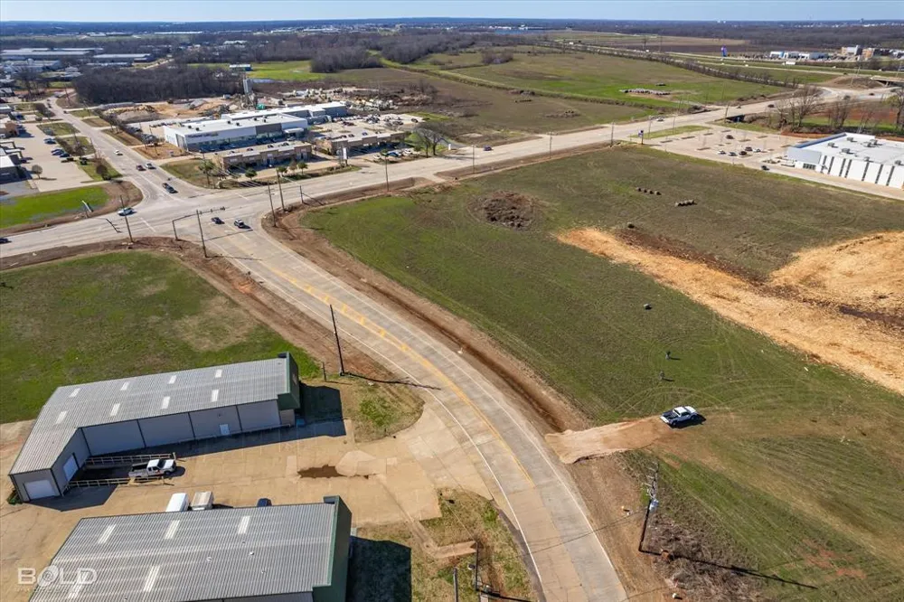 1756 Swan Lake Road Bossier City, LA 71111
