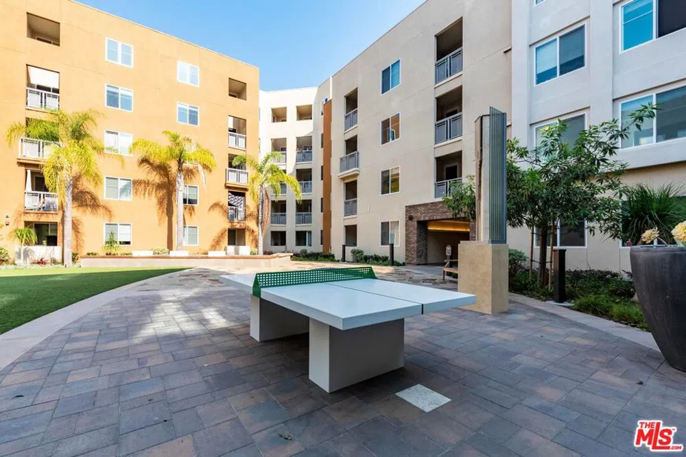 7290 Edinger Avenue #1053 Huntington Beach, CA 92647