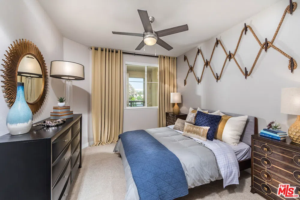 7290 Edinger Avenue #1053 Huntington Beach, CA 92647
