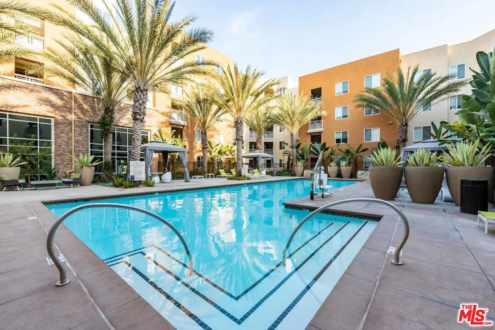 7290 Edinger Avenue #1053 Huntington Beach, CA 92647