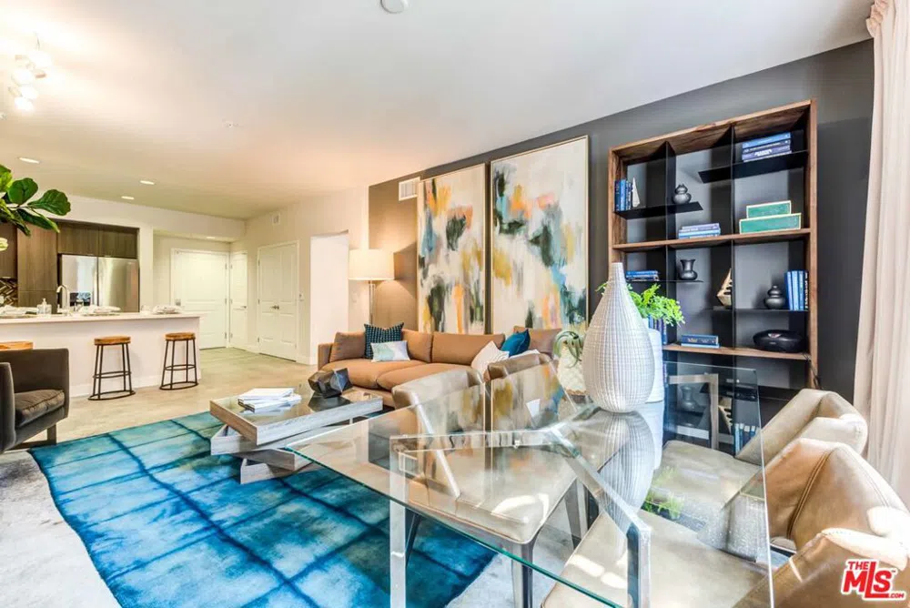 7290 Edinger Avenue #1053 Huntington Beach, CA 92647