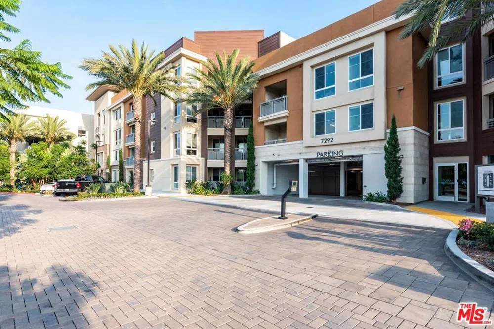 7290 Edinger Avenue #1053 Huntington Beach, CA 92647