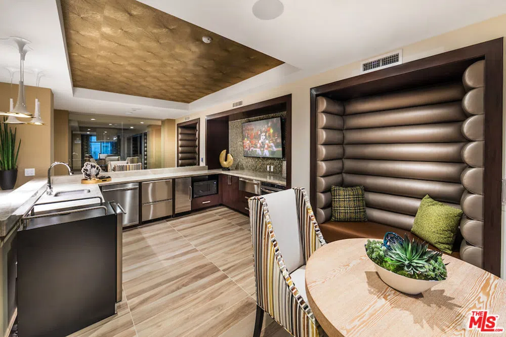 7290 Edinger Avenue #1053 Huntington Beach, CA 92647