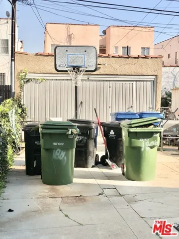1806 ALSACE AVENUE Los Angeles, CA 90019